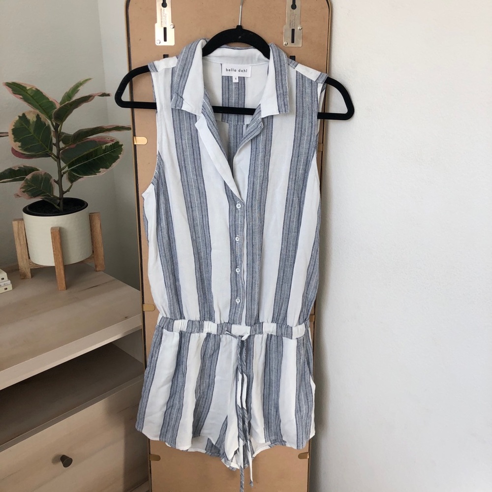 BELLA DAHL Sleeveless Striped Romper